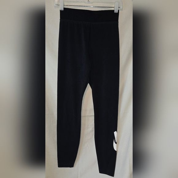 Nike Black Leggings for Everyday Comfort Size Small - Picture 1 of 7